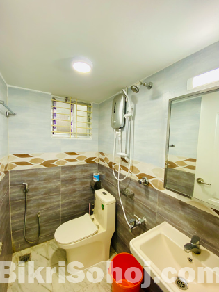 Luxury 2-Bedroom Serviced Apartment in Bashundhara R/A
